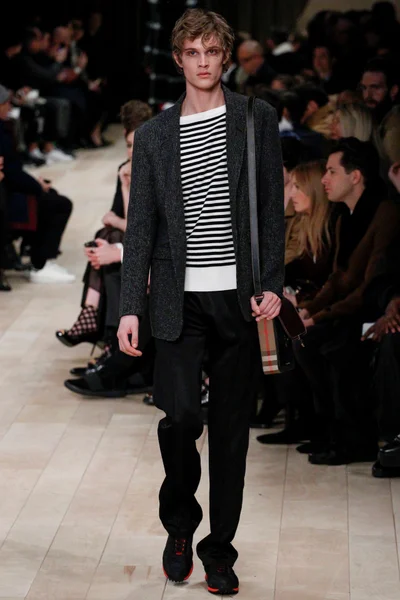 Look 39